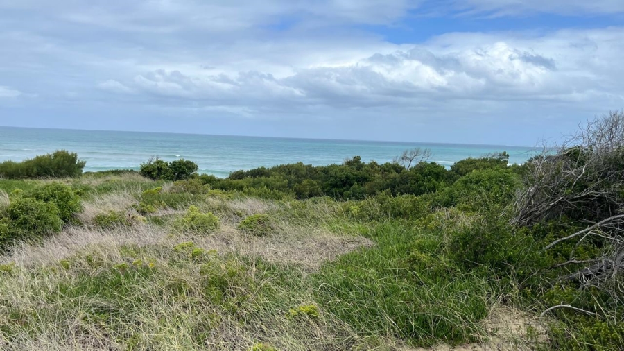 Commercial Property for Sale in Paradise Beach Eastern Cape